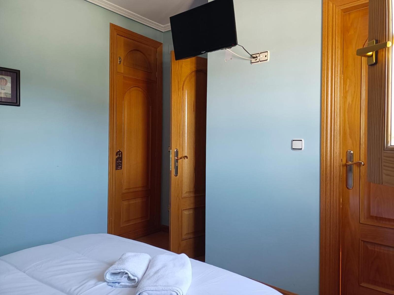 Hotel Pico Espiguete Alba De Los Cardanos